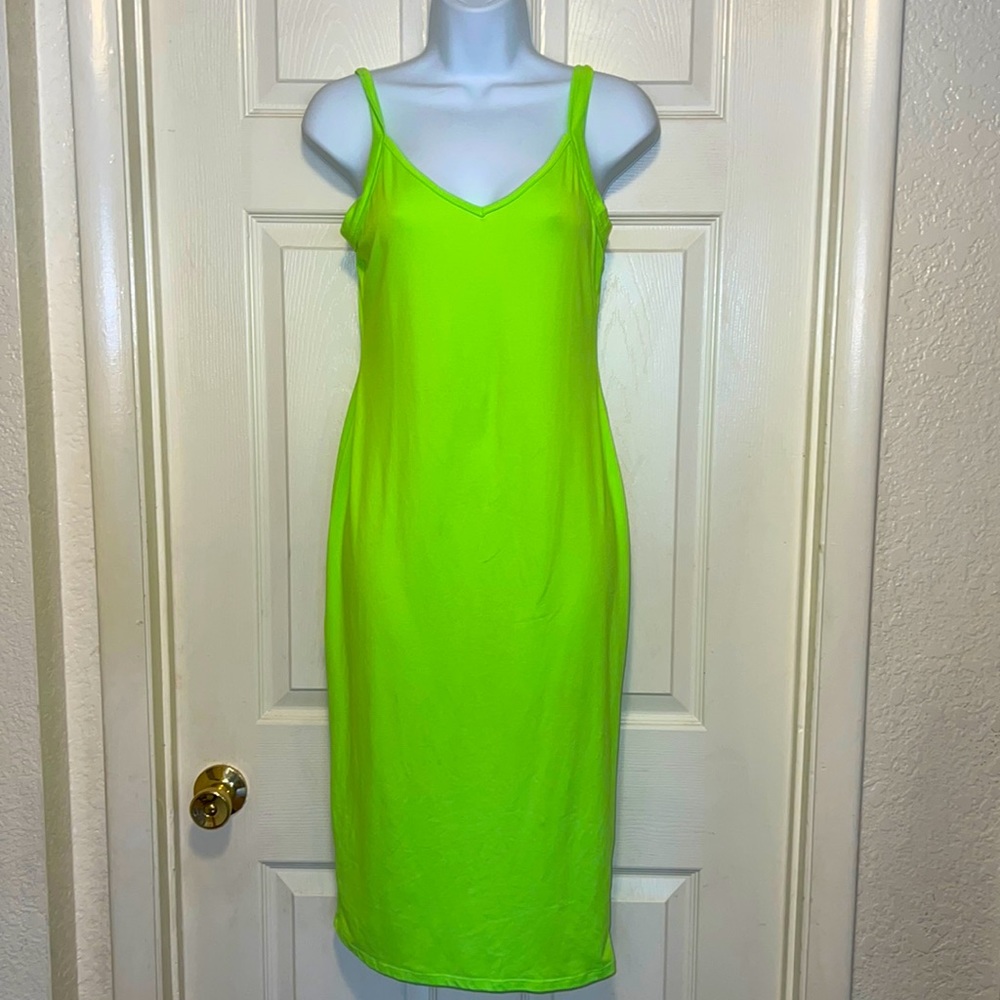 Vibe Sportswear Neon MIDI